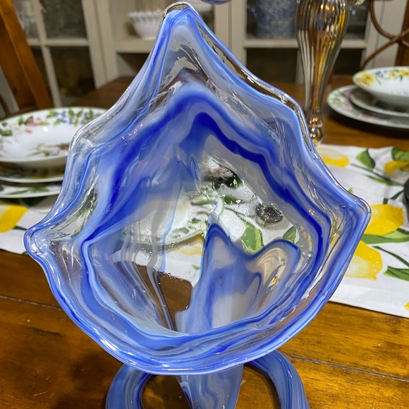 Vintage blown art glass spiral stem blue clear